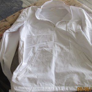 Super cute Lady Hagan  - Pullover windbreaker!